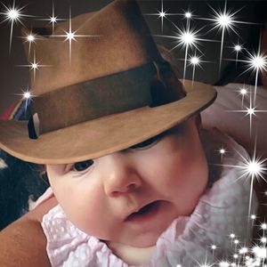 Meet your Posher, Selena